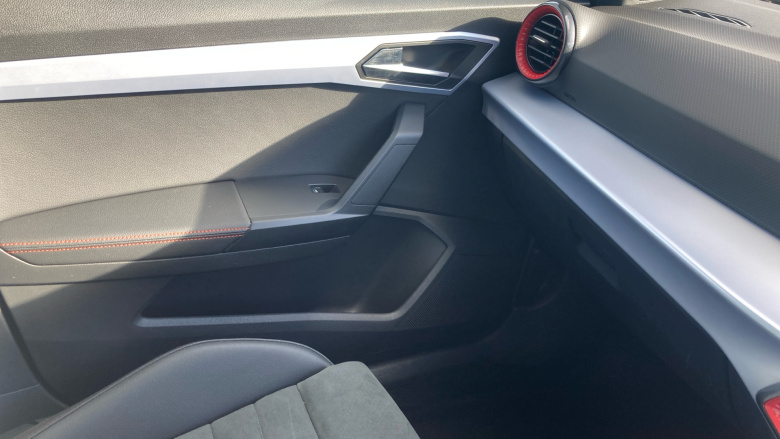 SEAT Arona 1.0 TSI 115 FR Sport 5dr Petrol Hatchback